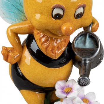 Detailansicht Biene mit Gießkanne handbemalt 796387 formano