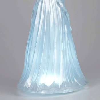 Preview: Engelsfigur stehend betend 62 cm silberne Flügel mit LED-Licht aus Acryl 506269 formano
