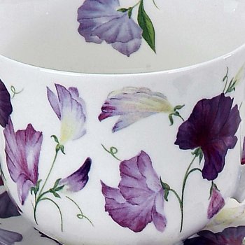 Preview: Detailansicht Jumbotasse mit Unterteller Sweet Pea lila Chatsworth Porzellan 297235 Roy Kirkham