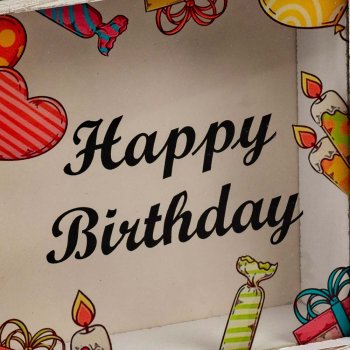 Preview: Detailansicht Spardose 15 cm Happy Birthday aus Holz 605337 formano