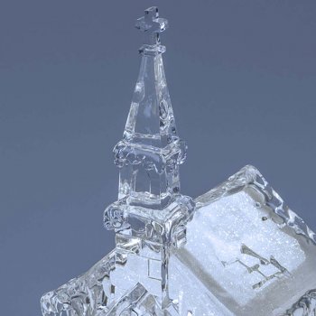 Preview: Detailansicht von der Winterkirche 25 cm mit LED-Licht aus Acryl 678652 formano