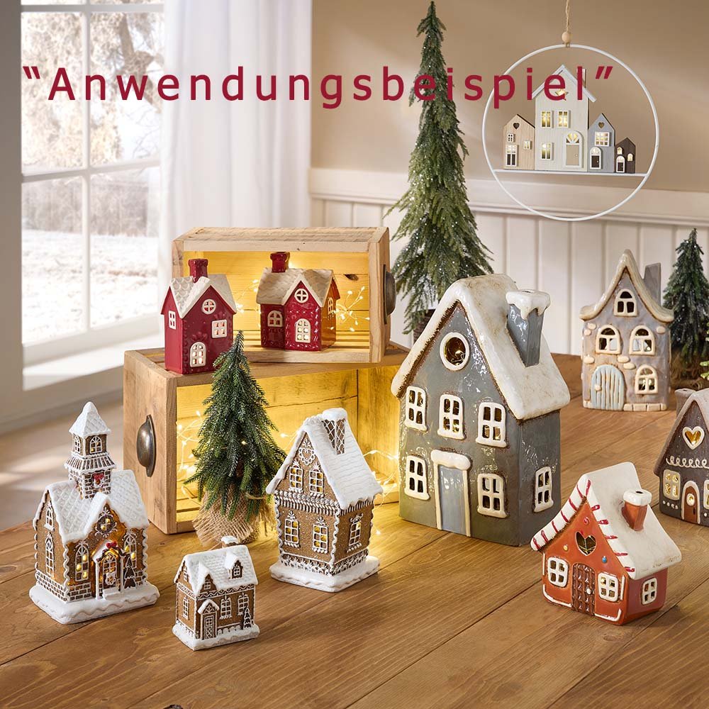 Deko-Haus oder Kirche mit LED-Licht Werbefoto 758507 formano