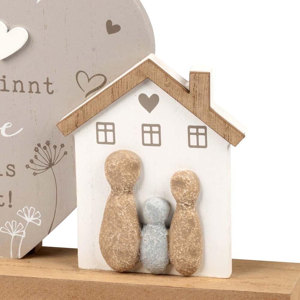 Detailansicht Haus Holz Kunststein-Figuren 689634 formano