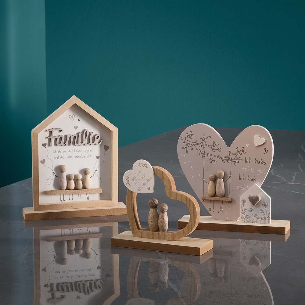 Herz auf Fuß Holz + Metall Werbefoto 587671 formano
